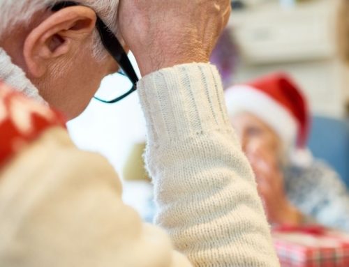 Ways to Relieve Senior Loneliness During the Holidays